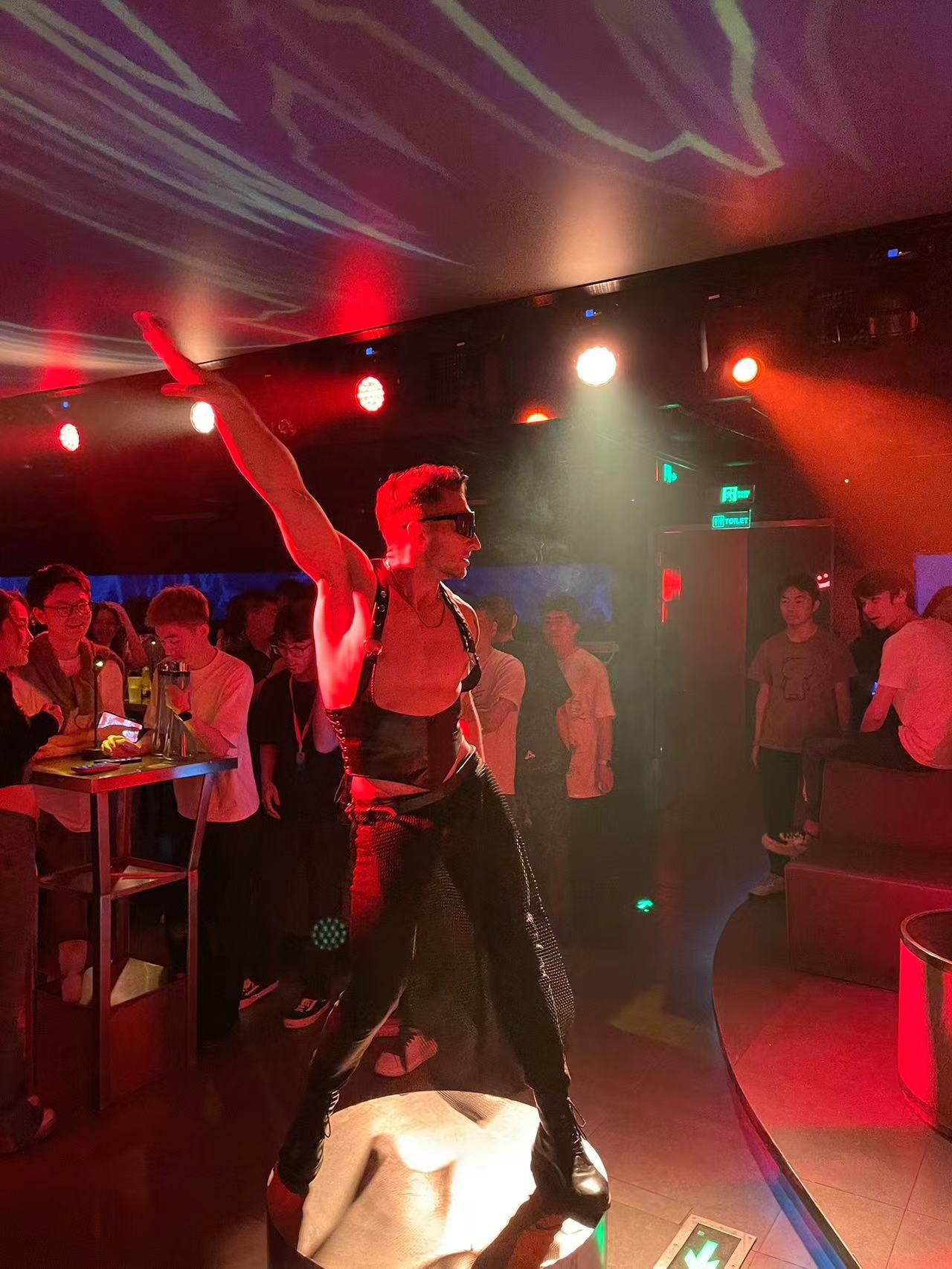 江门商务ktv畅享商务ktv新玩法-鹤山市ktv预定